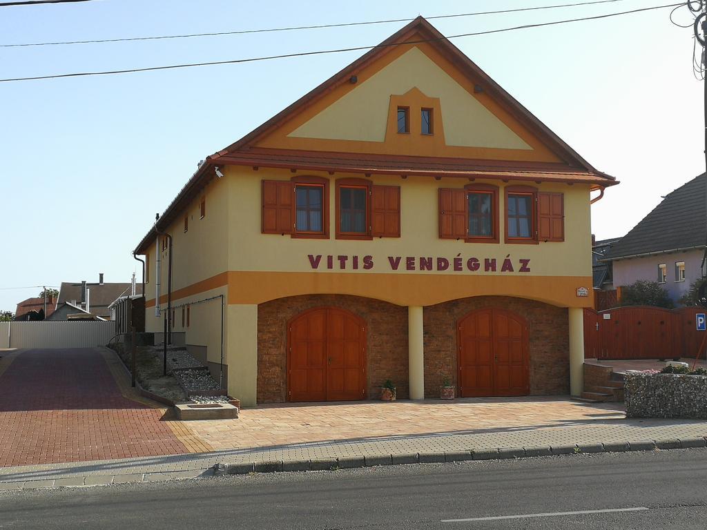Vitis Vendégház Becsehely Exterior foto